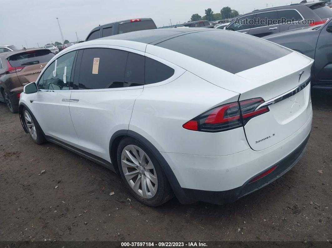 2016 Tesla Model X 60d/p100d/p90d Белый vin: 5YJXCAE41GF000267