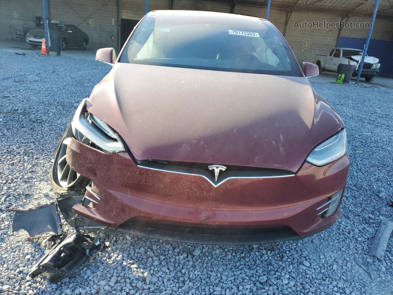 2016 Tesla Model X  Red vin: 5YJXCAE44GFS00639