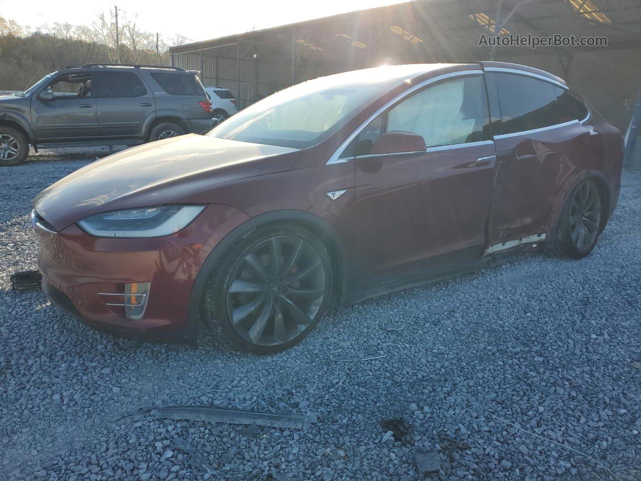 2016 Tesla Model X  Red vin: 5YJXCAE44GFS00639