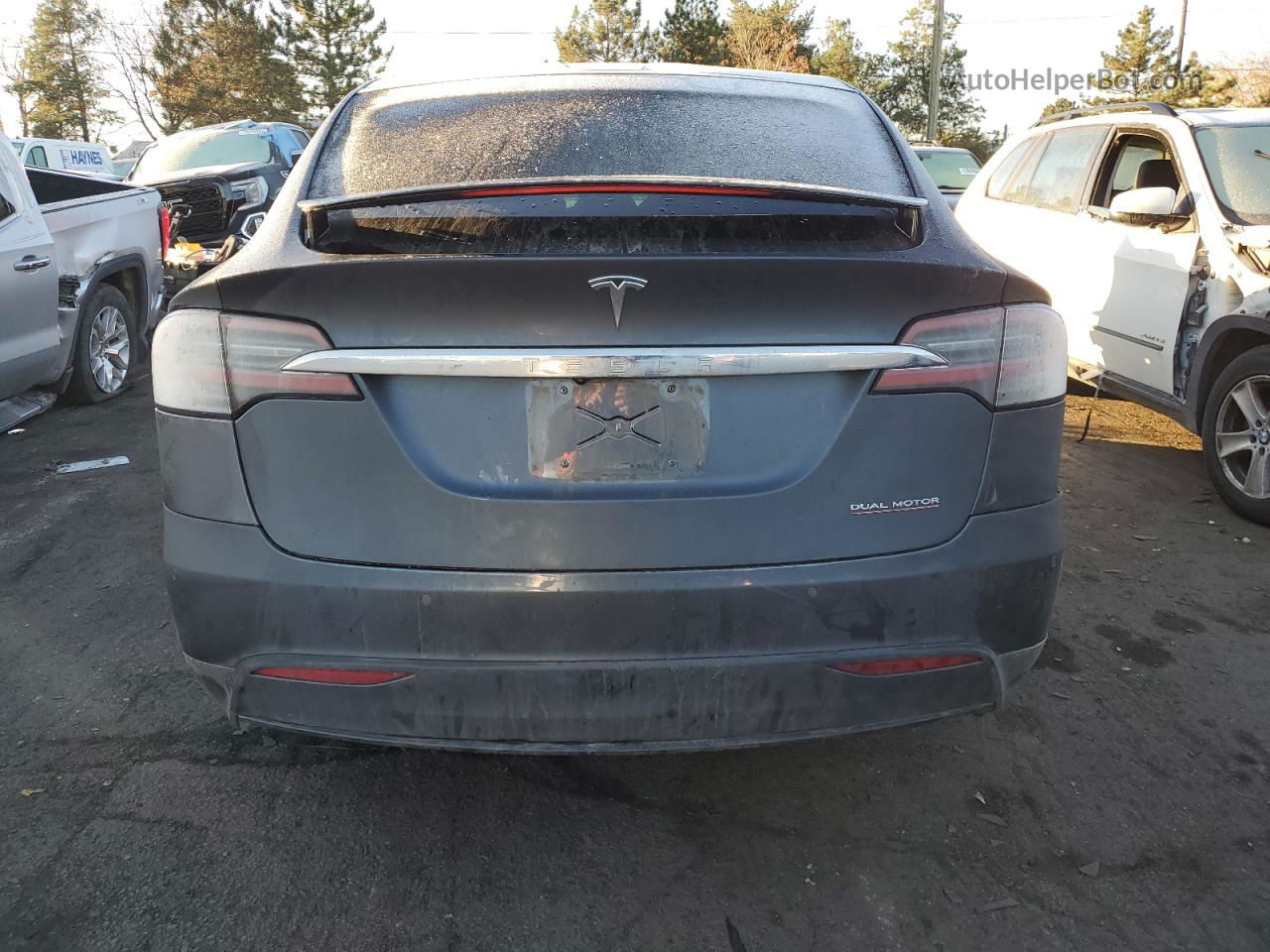 2020 Tesla Model X  Gray vin: 5YJXCAE44LF240181
