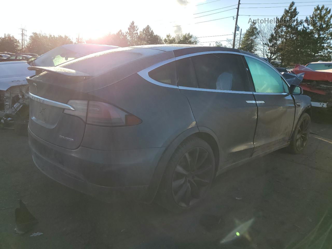 2020 Tesla Model X  Gray vin: 5YJXCAE44LF240181