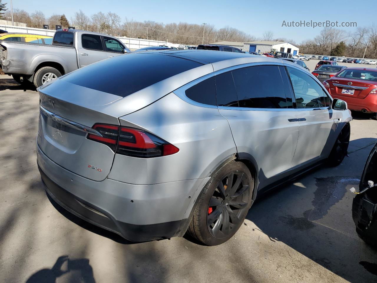 2016 Tesla Model X  Серебряный vin: 5YJXCAE45GF003771