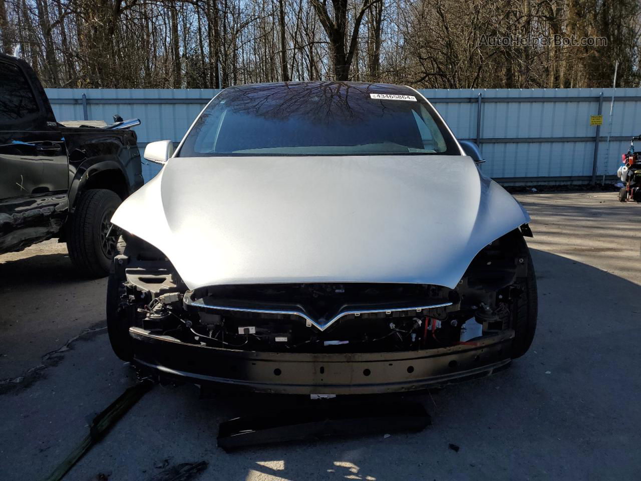 2016 Tesla Model X  Silver vin: 5YJXCAE45GF003771