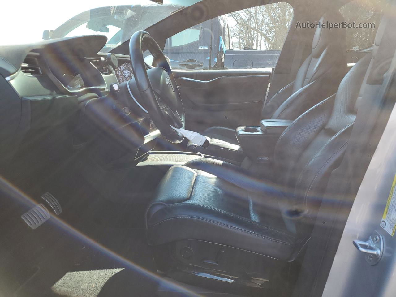 2016 Tesla Model X  Серебряный vin: 5YJXCAE45GF003771