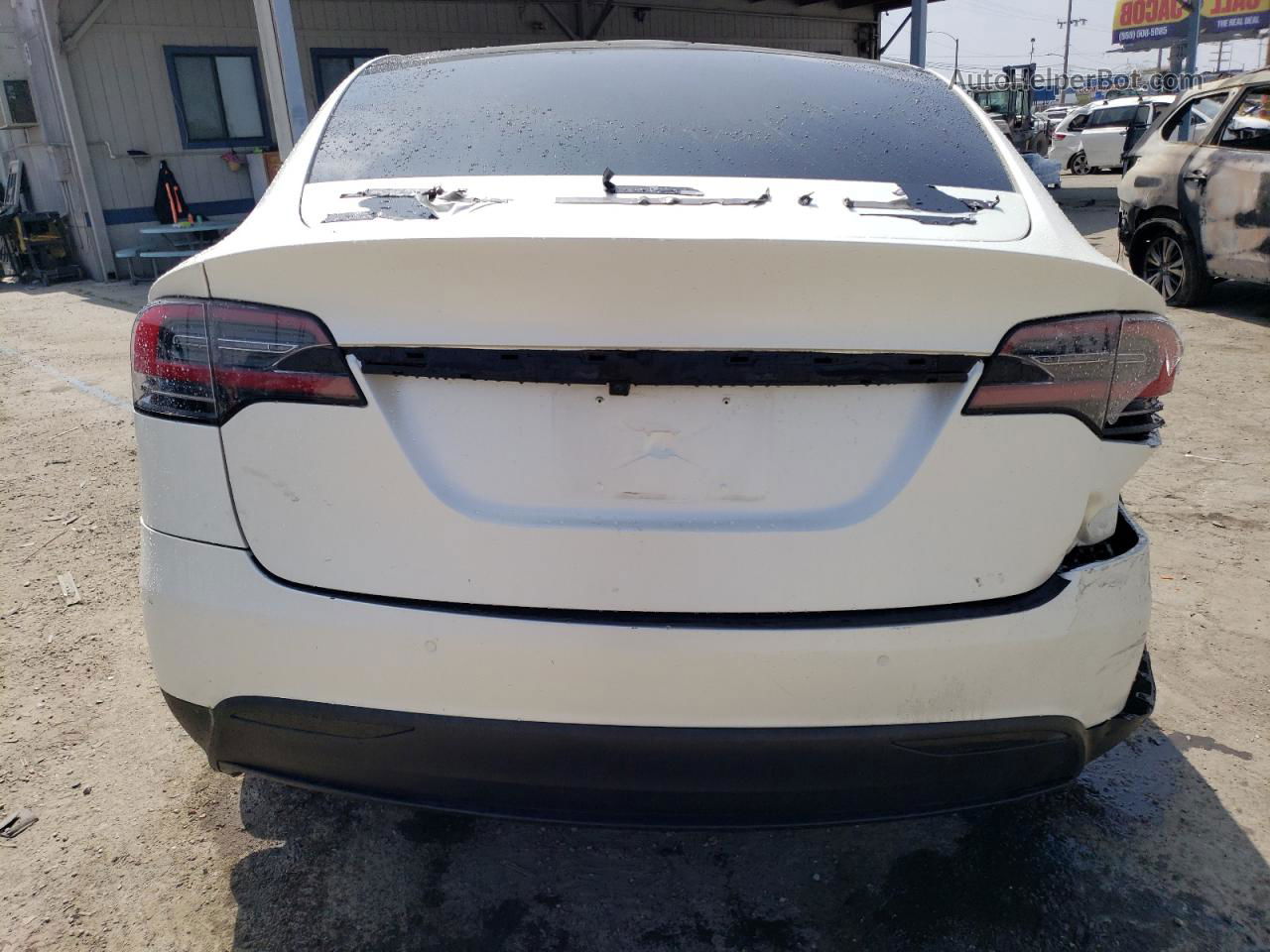 2016 Tesla Model X  Black vin: 5YJXCAE45GF005715