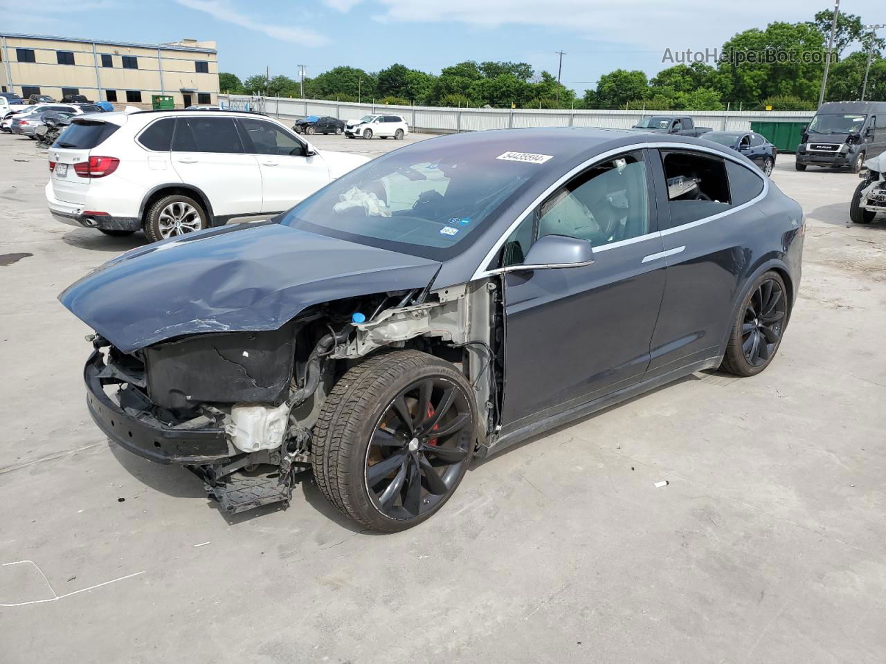 2016 Tesla Model X  Черный vin: 5YJXCAE4XGFS00354