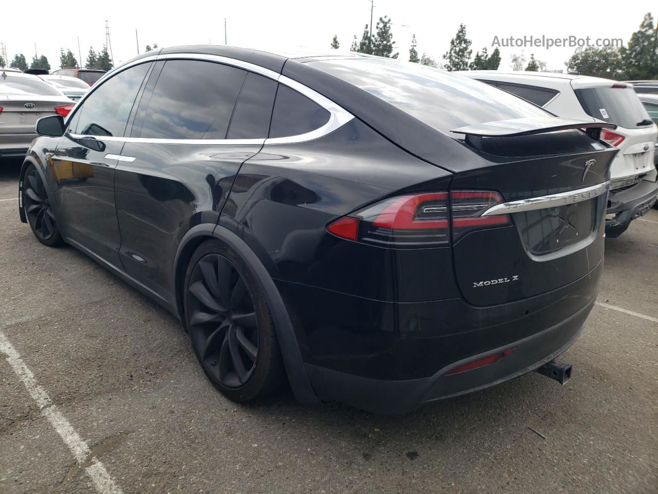 2016 Tesla Model X  Black vin: 5YJXCBE20GF002578