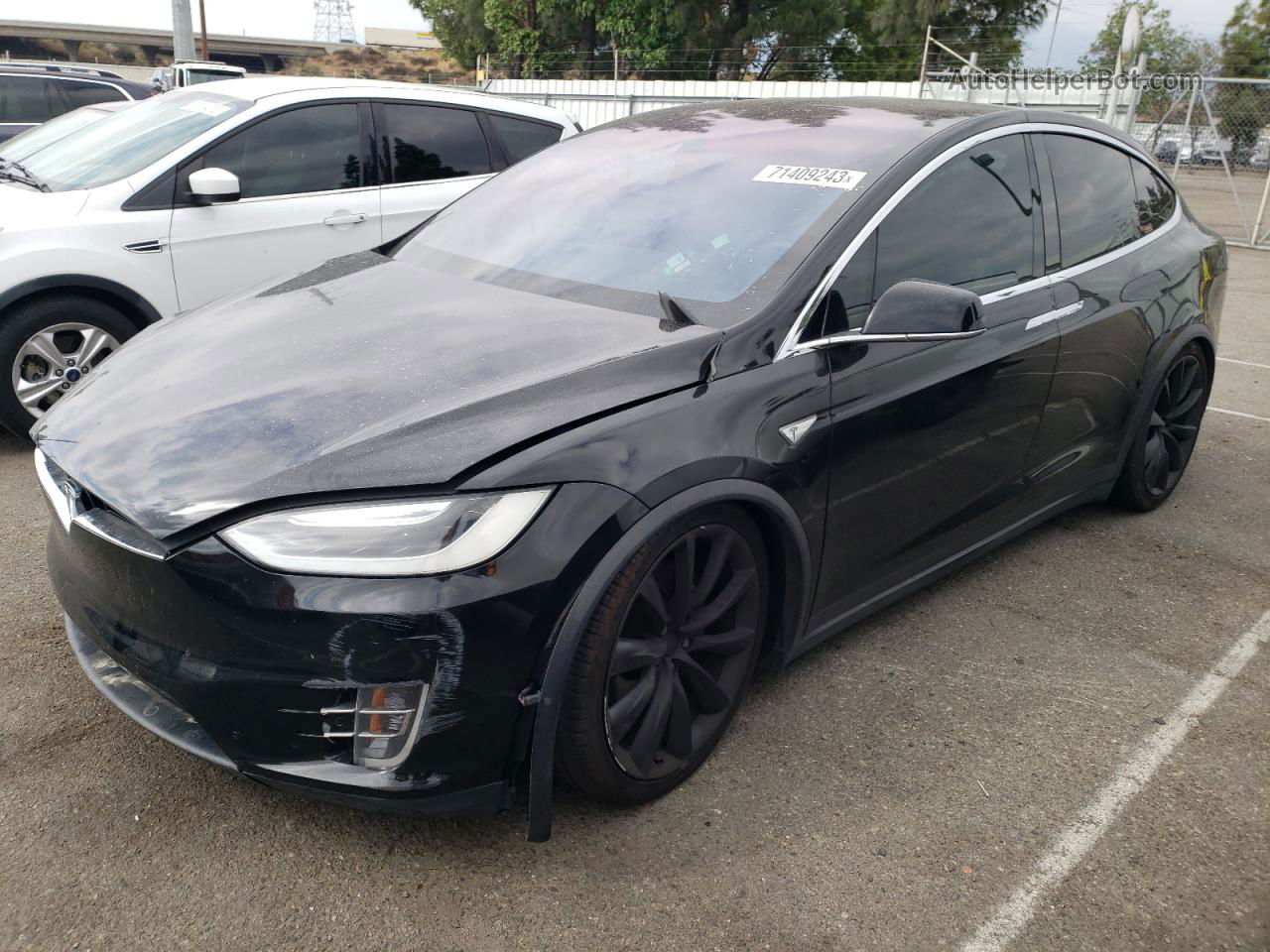 2016 Tesla Model X  Black vin: 5YJXCBE20GF002578