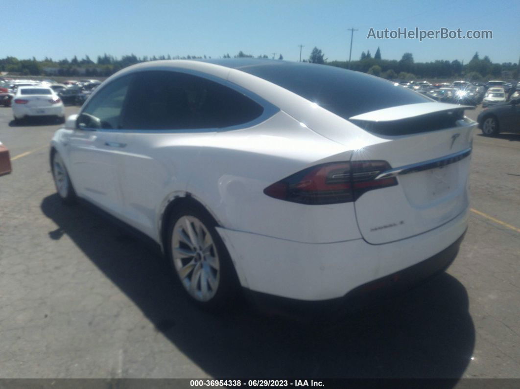 2016 Tesla Model X 70d/90d/75d/60d/p100d Белый vin: 5YJXCBE20GF006940