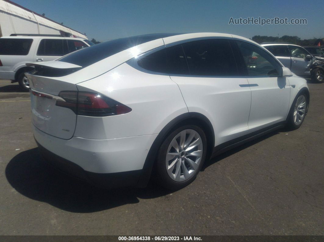 2016 Tesla Model X 70d/90d/75d/60d/p100d Белый vin: 5YJXCBE20GF006940