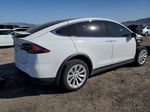 2016 Tesla Model X  Белый vin: 5YJXCBE21GF004842