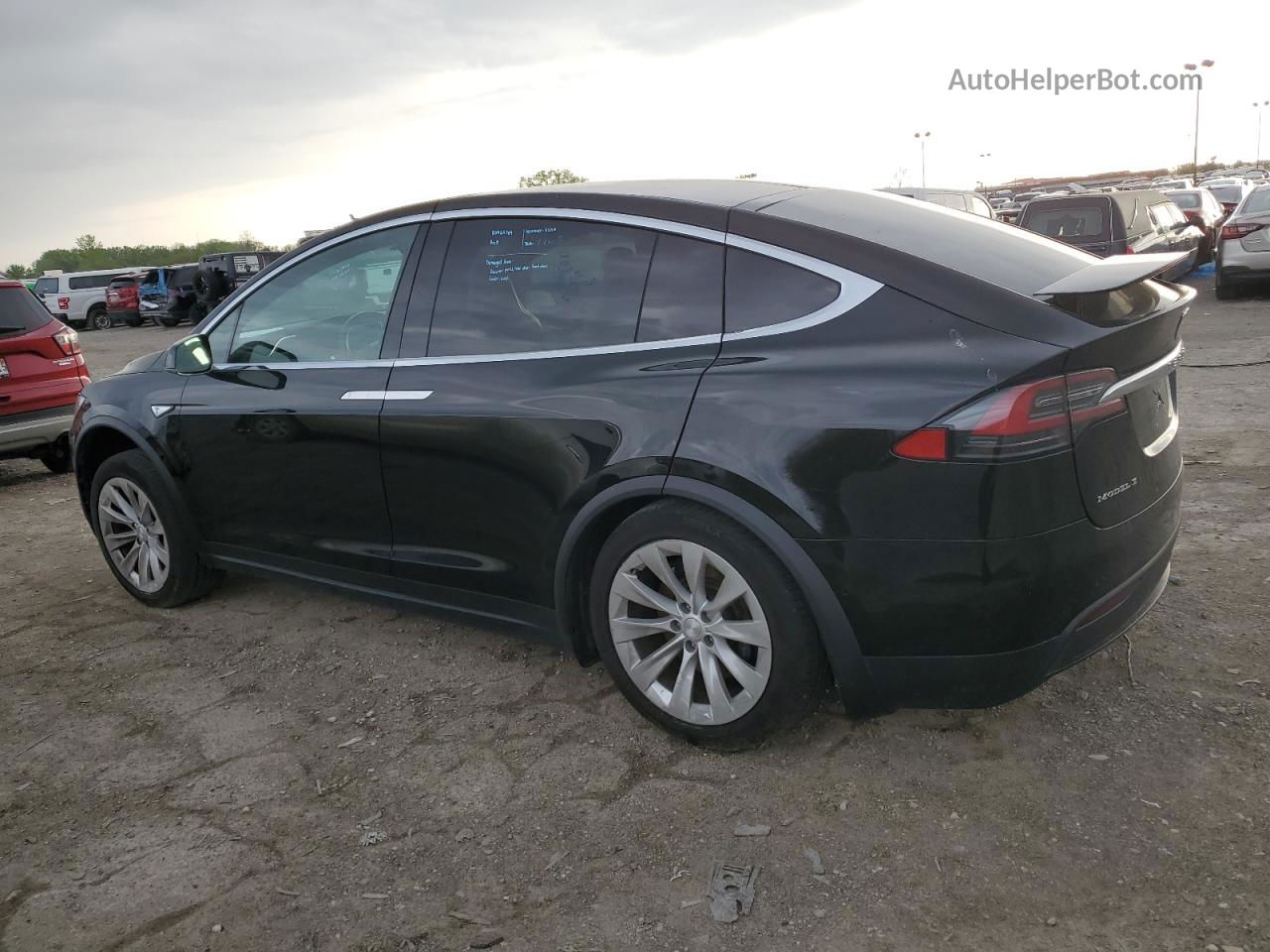 2016 Tesla Model X  Black vin: 5YJXCBE21GF014173