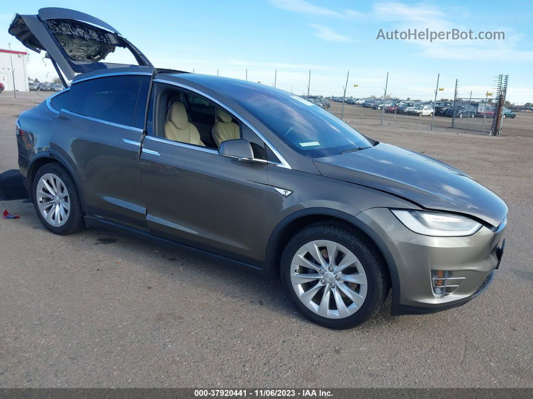 2016 Tesla Model X 60d/70d/75d/90d/p100d Золотой vin: 5YJXCBE21GF016828