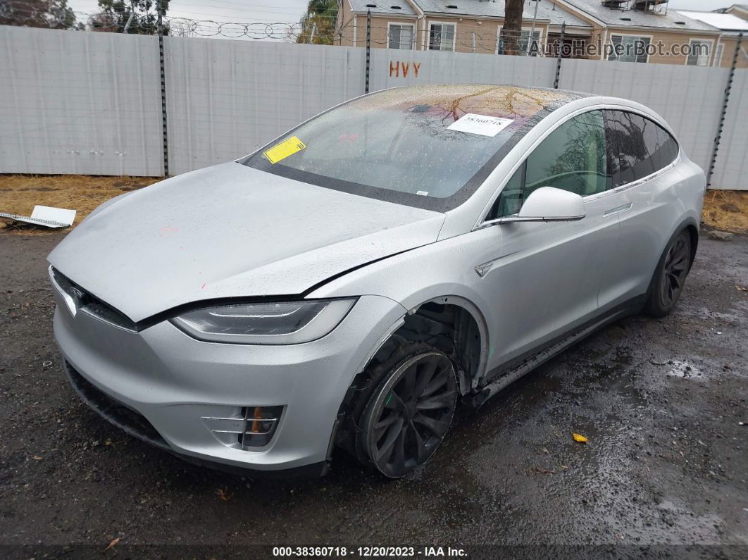 2016 Tesla Model X 60d/70d/75d/90d/p100d Silver vin: 5YJXCBE22GF002100