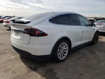 2016 Tesla Model X  White vin: 5YJXCBE22GF028275