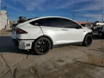 2018 Tesla Model X  White vin: 5YJXCBE22JF105248