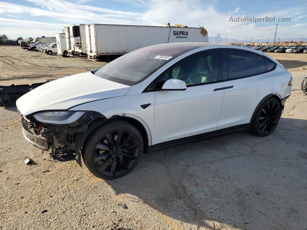 2018 Tesla Model X  White vin: 5YJXCBE22JF105248