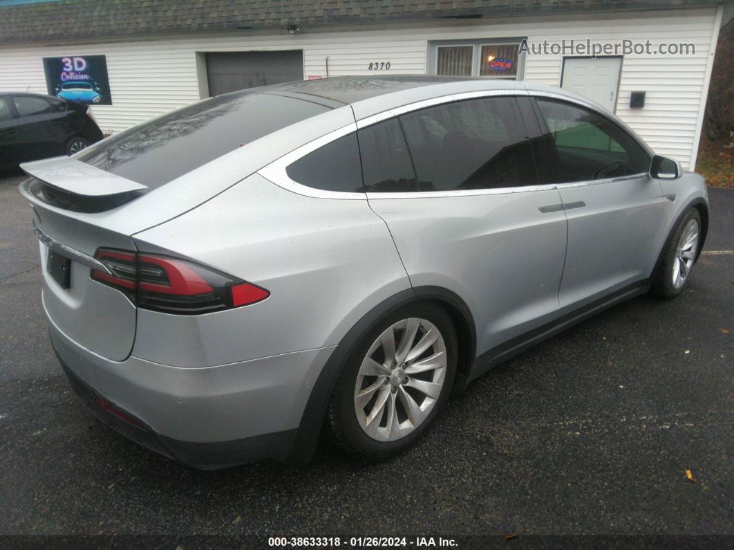 2016 Tesla Model X 60d/70d/75d/90d/p100d Серебряный vin: 5YJXCBE24GF001658