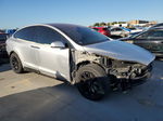 2016 Tesla Model X  Серебряный vin: 5YJXCBE24GF005466