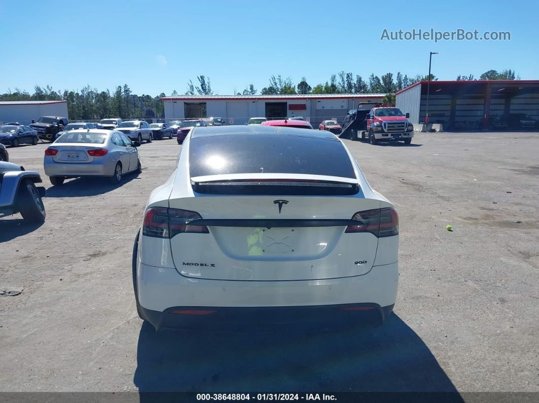 2016 Tesla Model X 60d/70d/75d/90d/p100d White vin: 5YJXCBE24GF013437