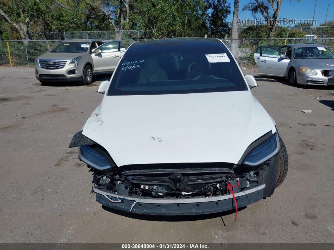 2016 Tesla Model X 60d/70d/75d/90d/p100d White vin: 5YJXCBE24GF013437