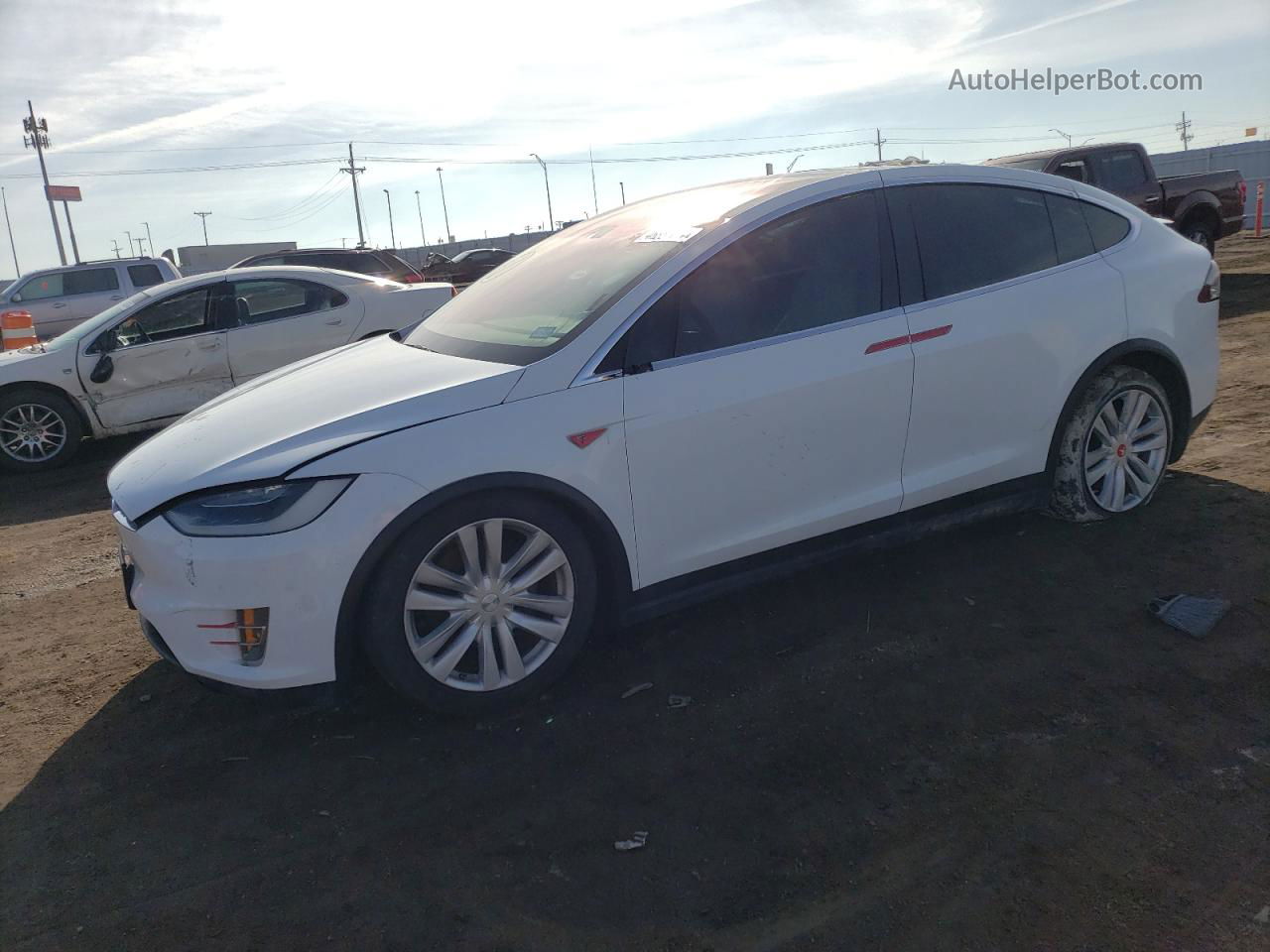 2016 Tesla Model X Белый vin: 5YJXCBE24GF014653