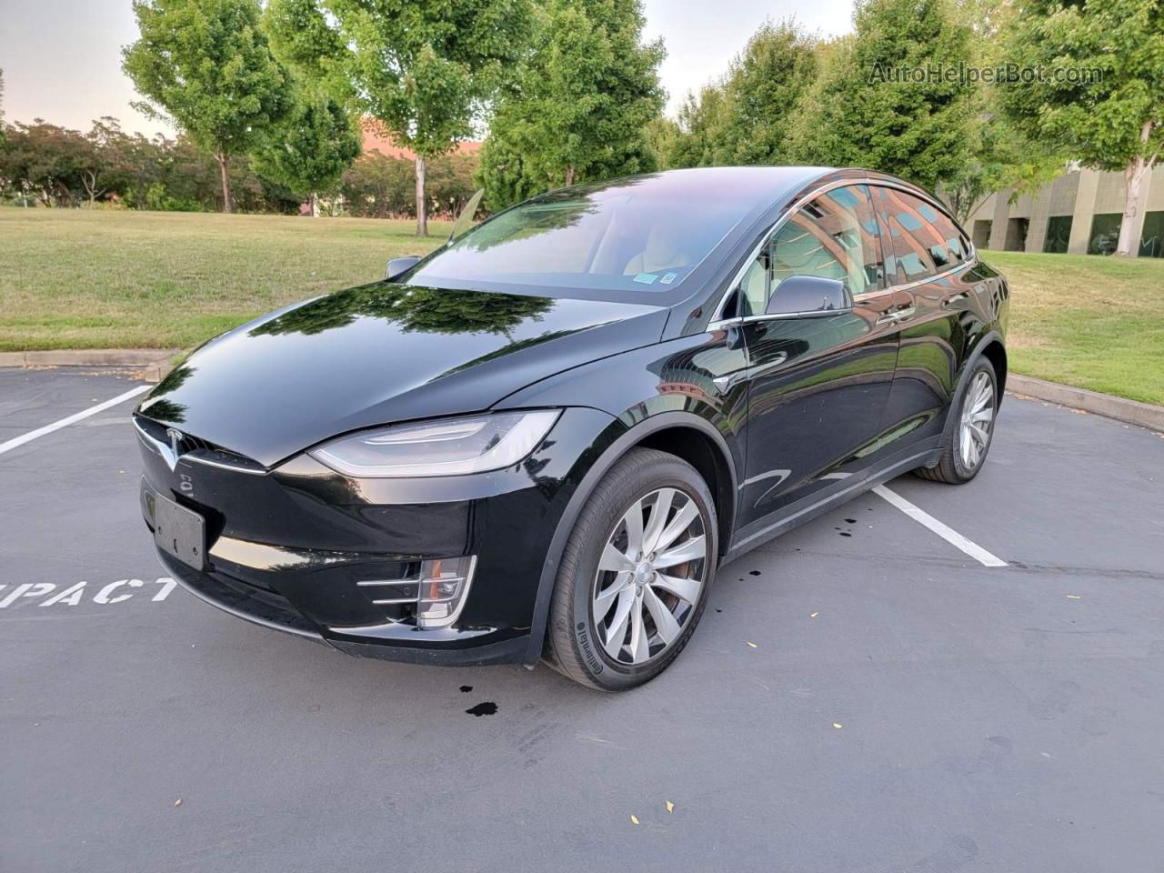 2019 Tesla Model X Black vin: 5YJXCBE24KF160768