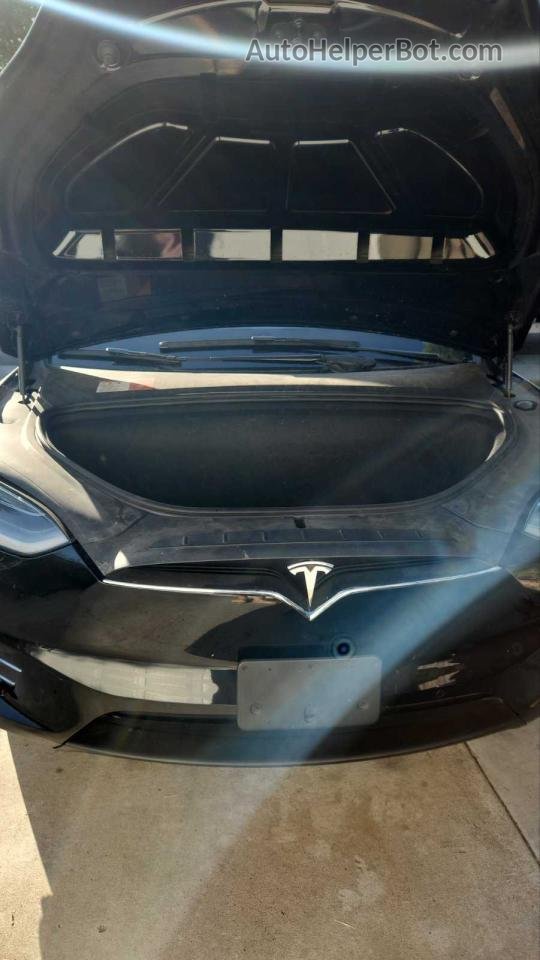 2019 Tesla Model X Black vin: 5YJXCBE24KF160768