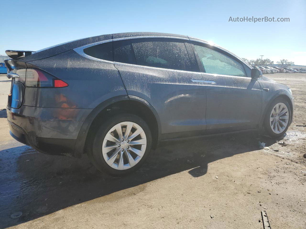 2021 Tesla Model X  Серый vin: 5YJXCBE25MF320448