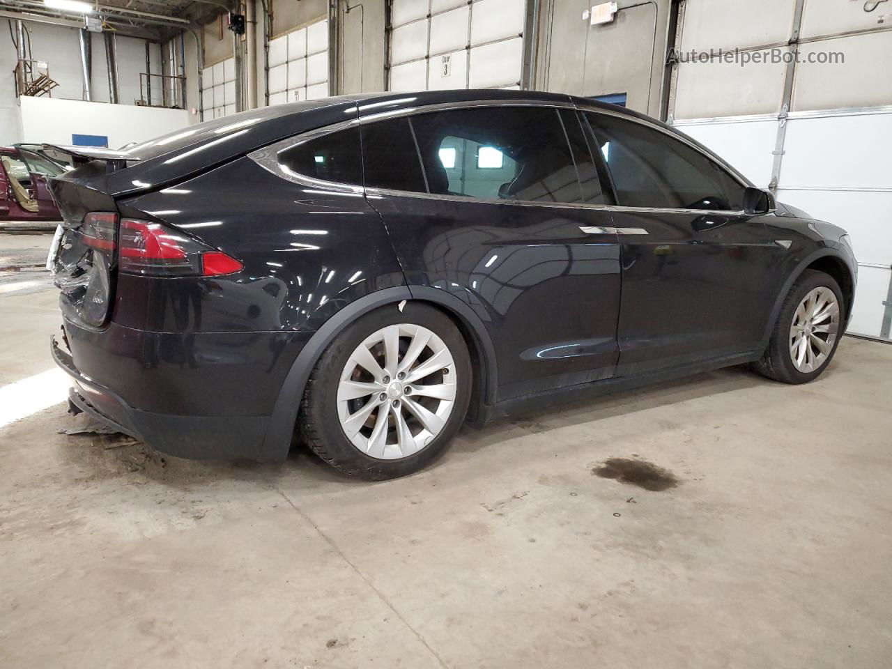 2016 Tesla Model X  Black vin: 5YJXCBE26GF006585