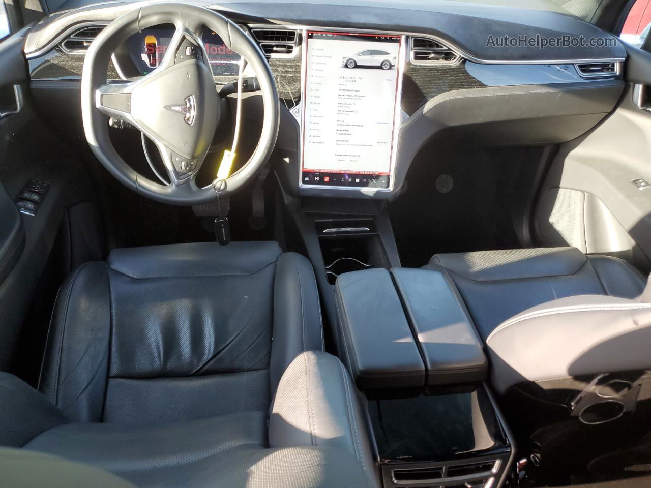 2016 Tesla Model X  Белый vin: 5YJXCBE26GF016257