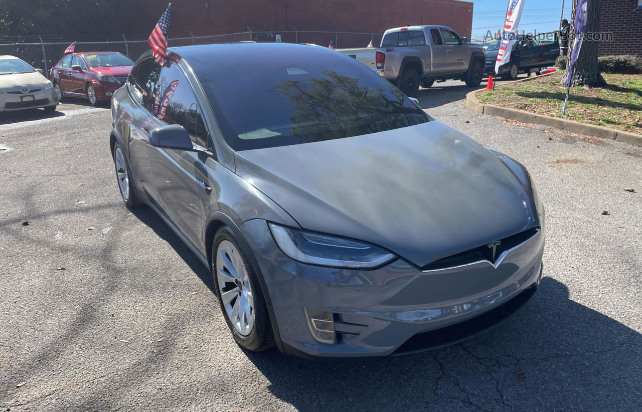 2016 Tesla Model X Зеленый vin: 5YJXCBE26GF028585