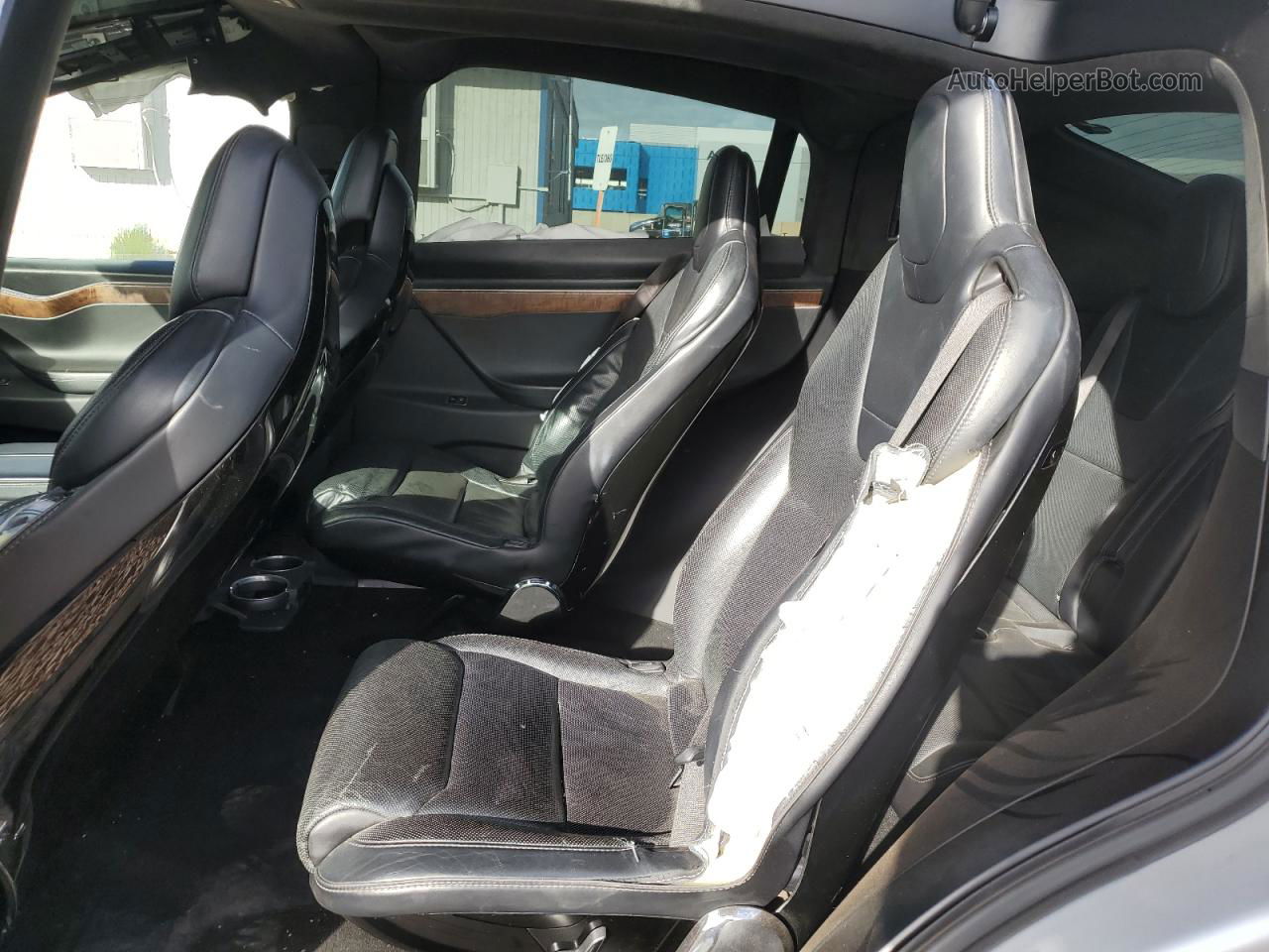 2016 Tesla Model X  Серебряный vin: 5YJXCBE26GF031079