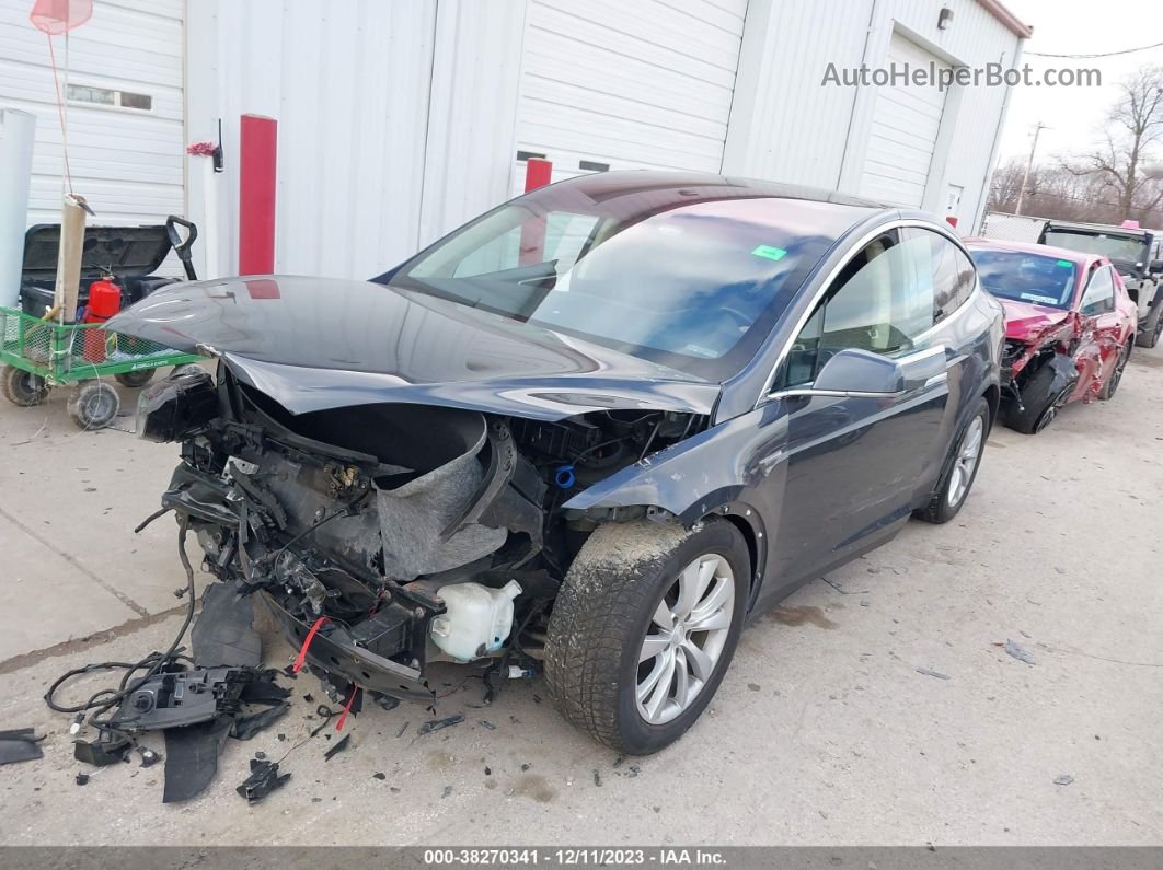 2016 Tesla Model X 60d/70d/75d/90d/p100d Gray vin: 5YJXCBE27GF013139