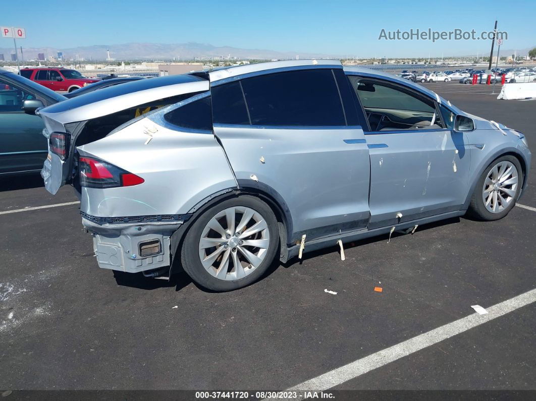 2016 Tesla Model X 70d/90d/75d/60d/p100d Silver vin: 5YJXCBE27GF019152