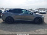 2016 Tesla Model X 60d/70d/75d/90d/p100d Коричневый vin: 5YJXCBE27GF024237