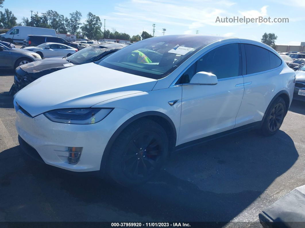 2016 Tesla Model X 60d/70d/75d/90d/p100d White vin: 5YJXCBE27GF029423