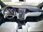 2018 Tesla Model X  White vin: 5YJXCBE27JF087538