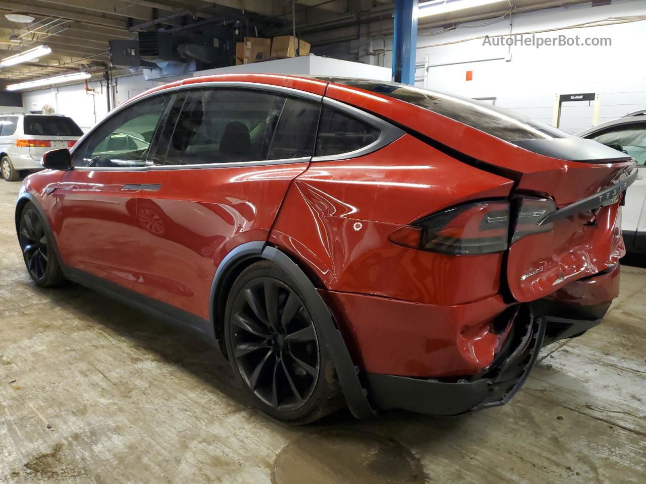 2016 Tesla Model X  Red vin: 5YJXCBE28GF004076