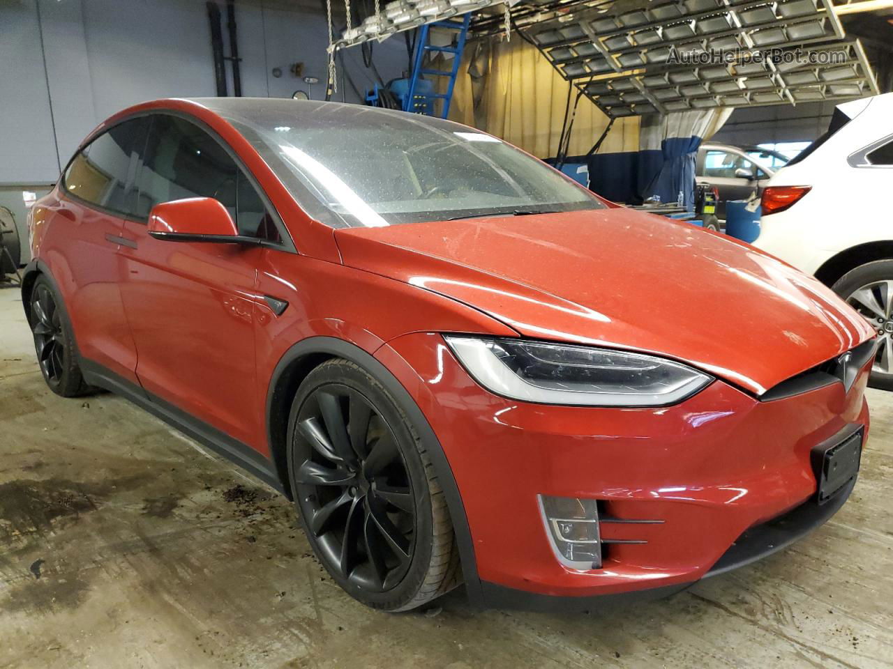 2016 Tesla Model X  Red vin: 5YJXCBE28GF004076