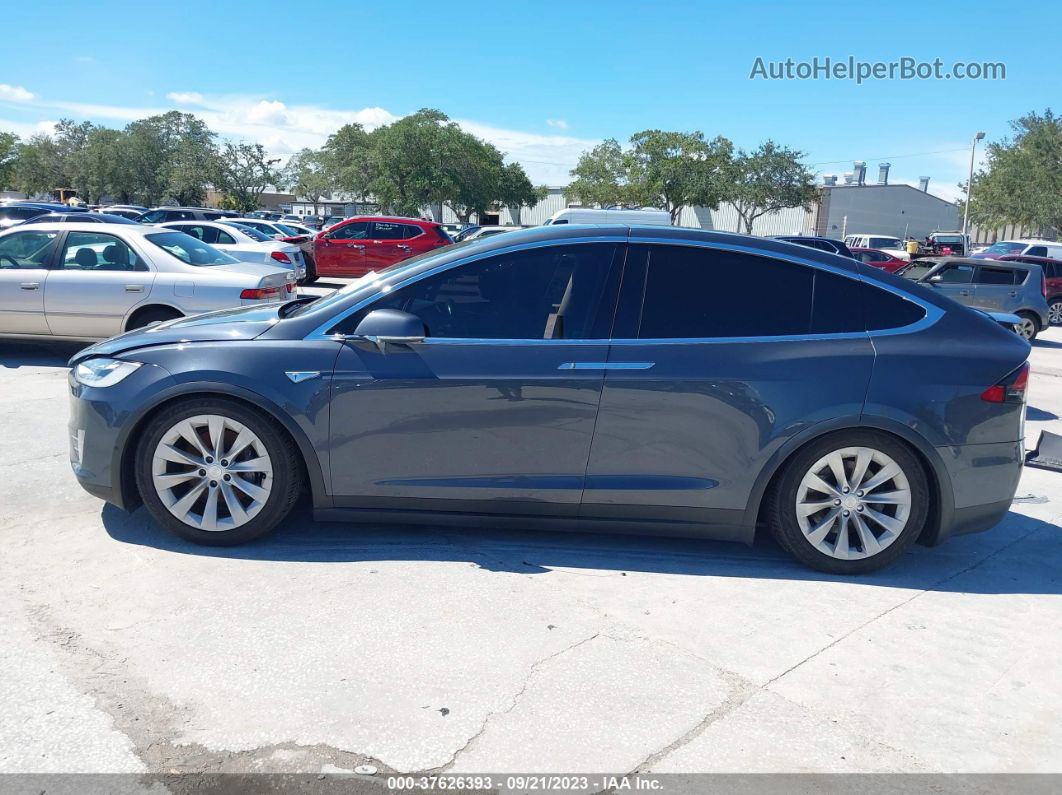 2016 Tesla Model X 70d/90d/75d/60d/p100d Серый vin: 5YJXCBE28GF017670