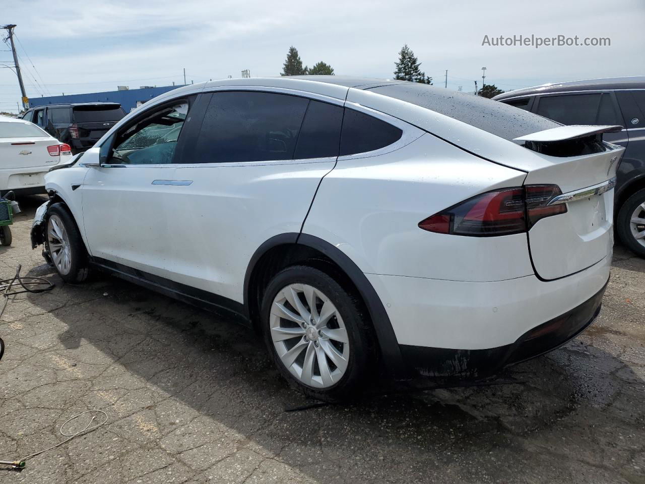 2020 Tesla Model X  Белый vin: 5YJXCBE28LF280154