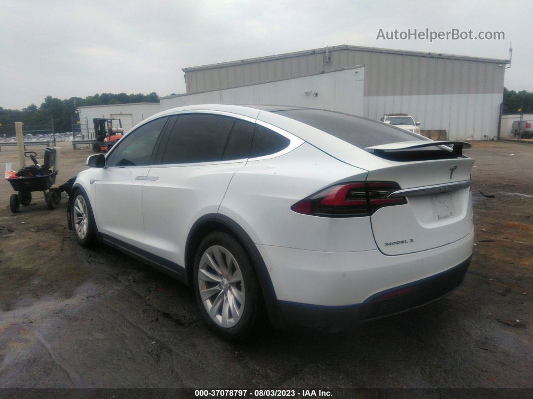 2016 Tesla Model X 70d/90d/75d/60d/p100d White vin: 5YJXCBE29GF017676