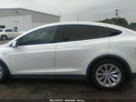 2016 Tesla Model X 70d/90d/75d/60d/p100d White vin: 5YJXCBE29GF017676