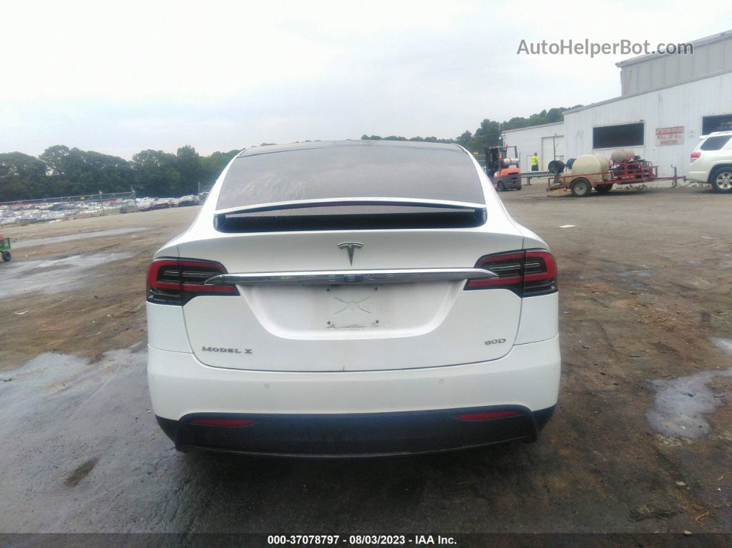 2016 Tesla Model X 70d/90d/75d/60d/p100d White vin: 5YJXCBE29GF017676