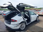 2016 Tesla Model X 60d/70d/75d/90d/p100d White vin: 5YJXCBE29GF034235