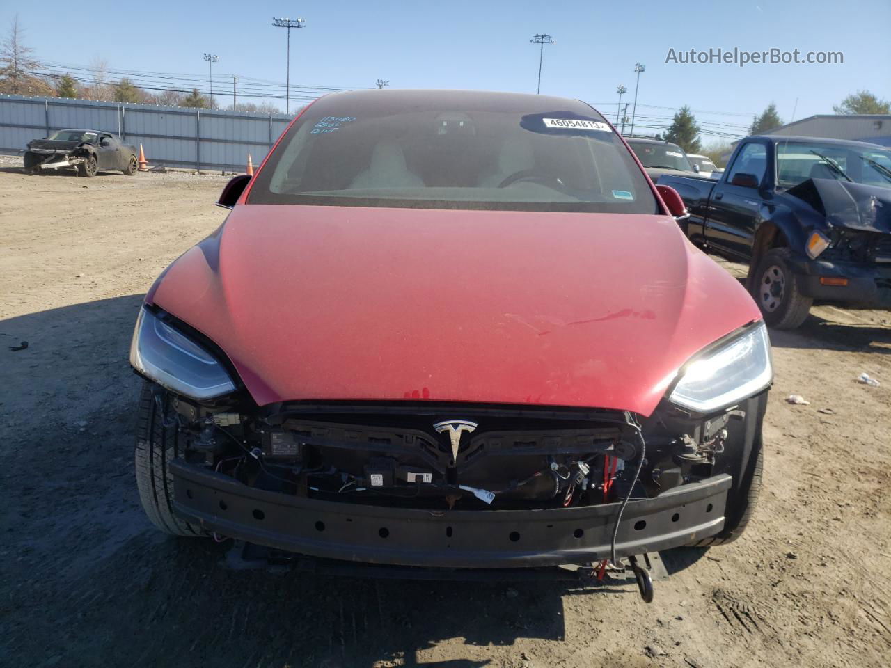 2018 Tesla Model X  Red vin: 5YJXCBE29JF088612