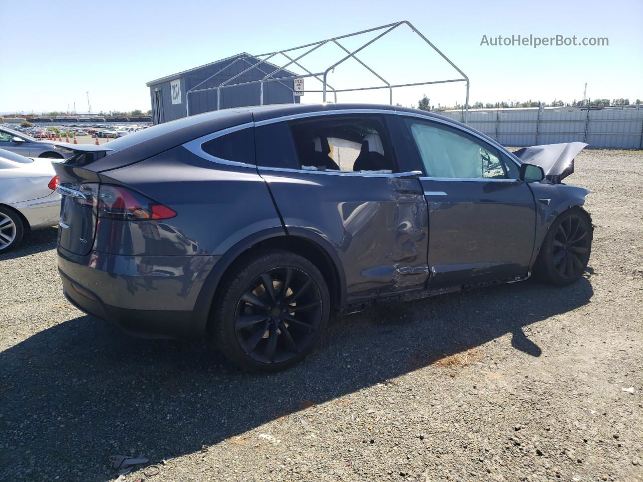 2018 Tesla Model X  Серый vin: 5YJXCBE29JF091008