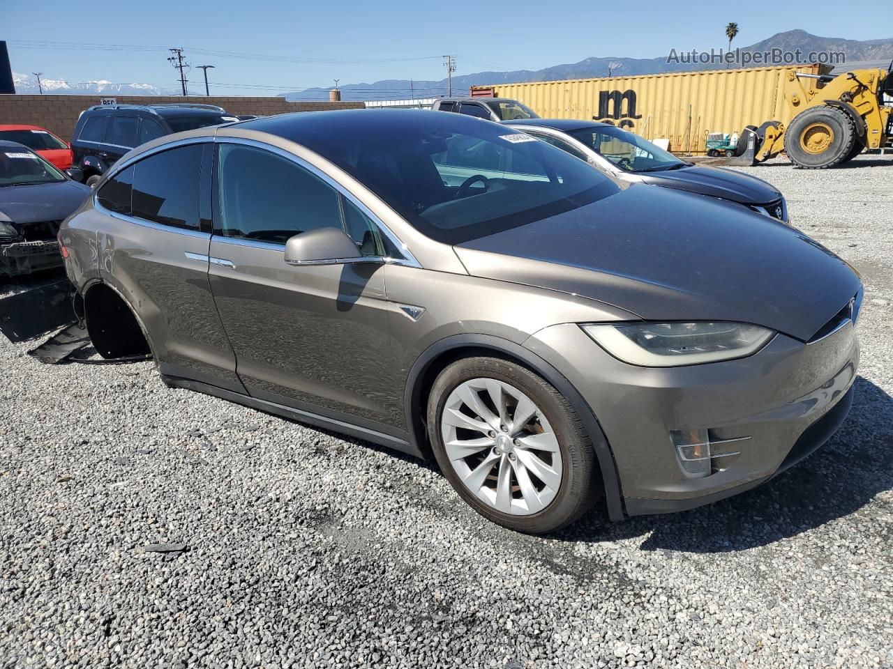 2016 Tesla Model X  Brown vin: 5YJXCBE2XGF001986