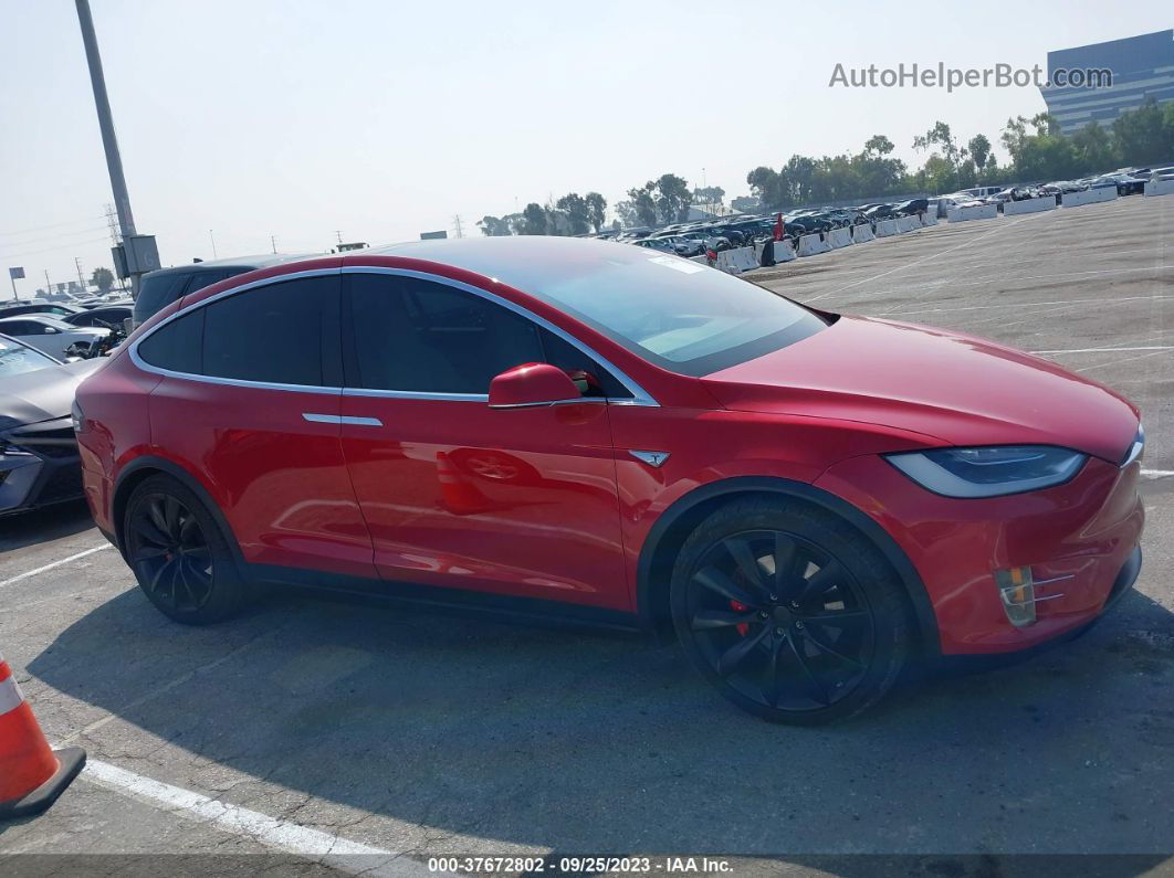 2016 Tesla Model X P90d/75d/p100d Красный vin: 5YJXCBE40GF005143